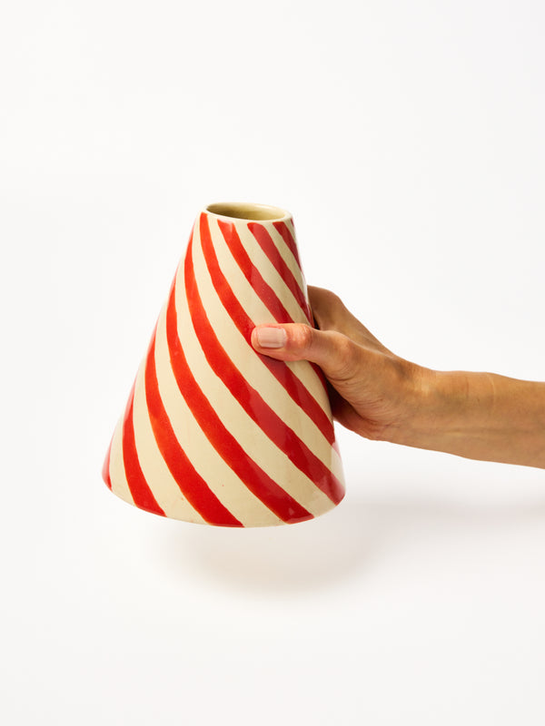 JESTER VASE RASPBERRY SWIRL