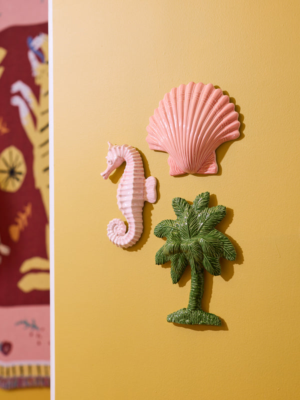 ICON PETAL PINK SEAHORSE