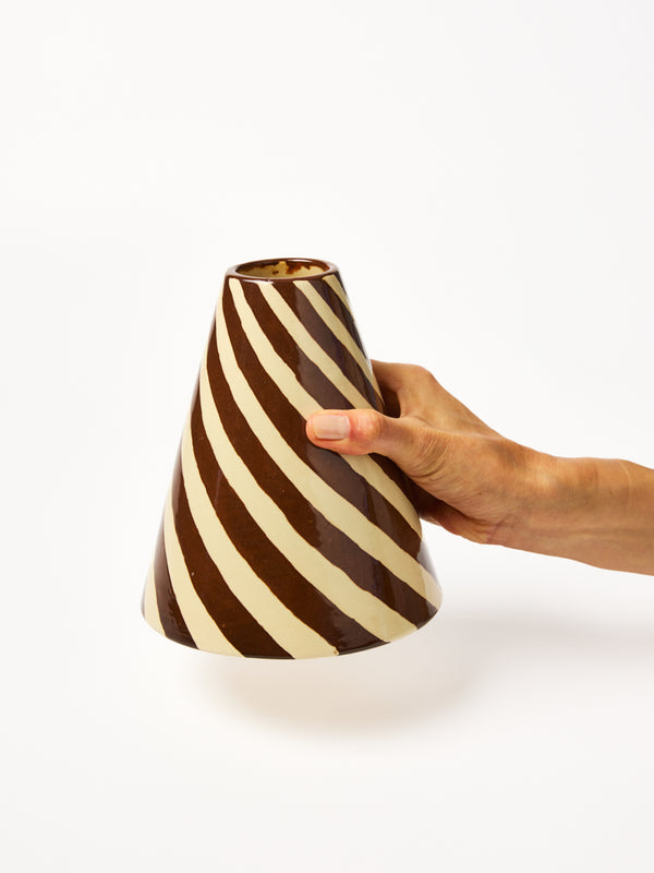 JESTER VASE CHOCOLATE SWIRL