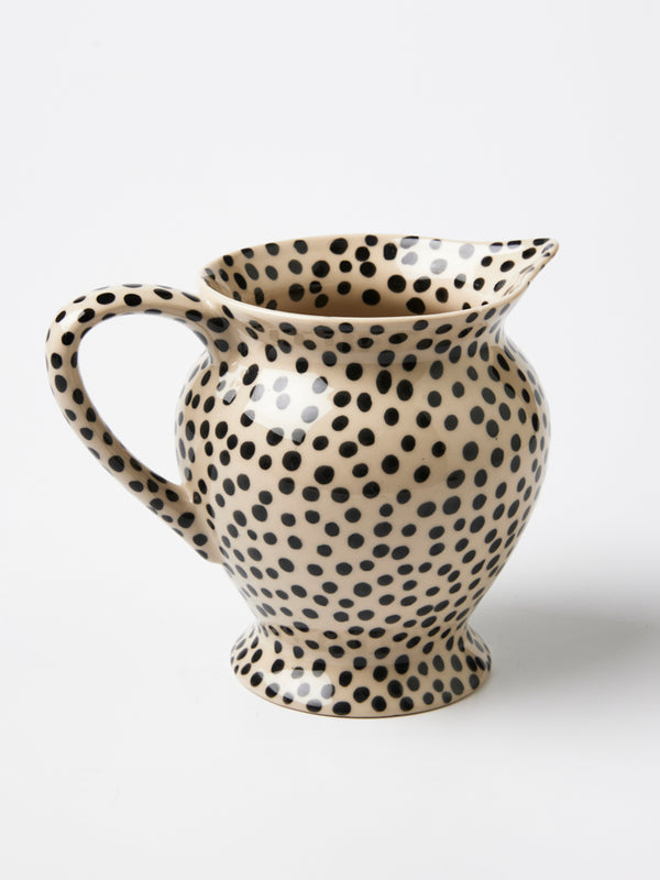 PITCHER BLACK SPOT